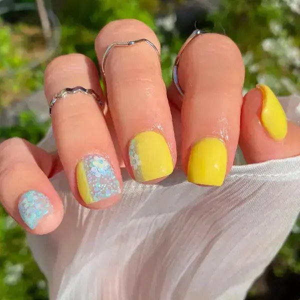 Daisy Days - Image 4